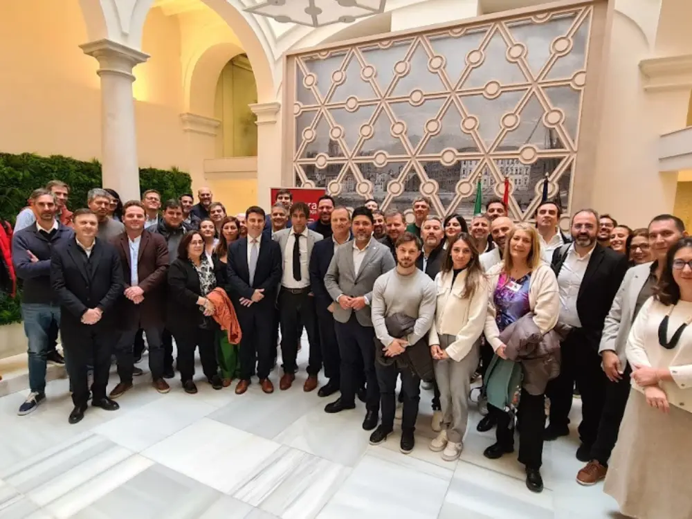 Emprendedores argentinos en la Cámara de Comercio de Málaga - WaveBI